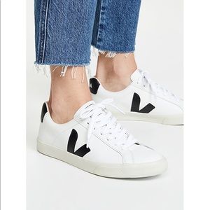 Veja Esplar Leather Shoes